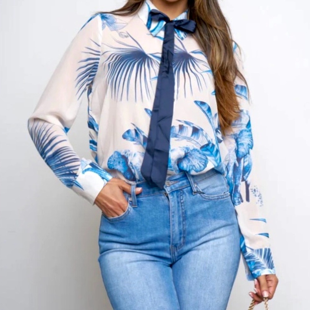 Blue and White Long Sleeve Button Down Blouse, Size M. NWT.